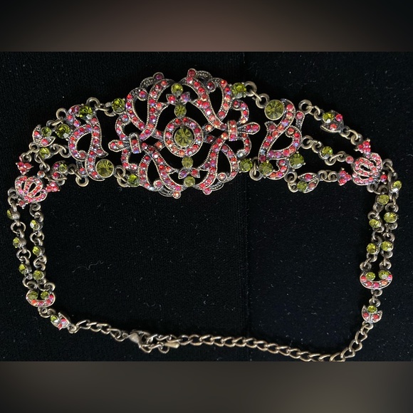 Retro style Art Deco choker. Peridot & Red stones Bronze finish 2”x1 3/4” centre - Picture 7 of 8
